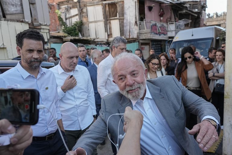 Lula da Silva denuncia "genocidio" de Israel en Gaza ante BRICS