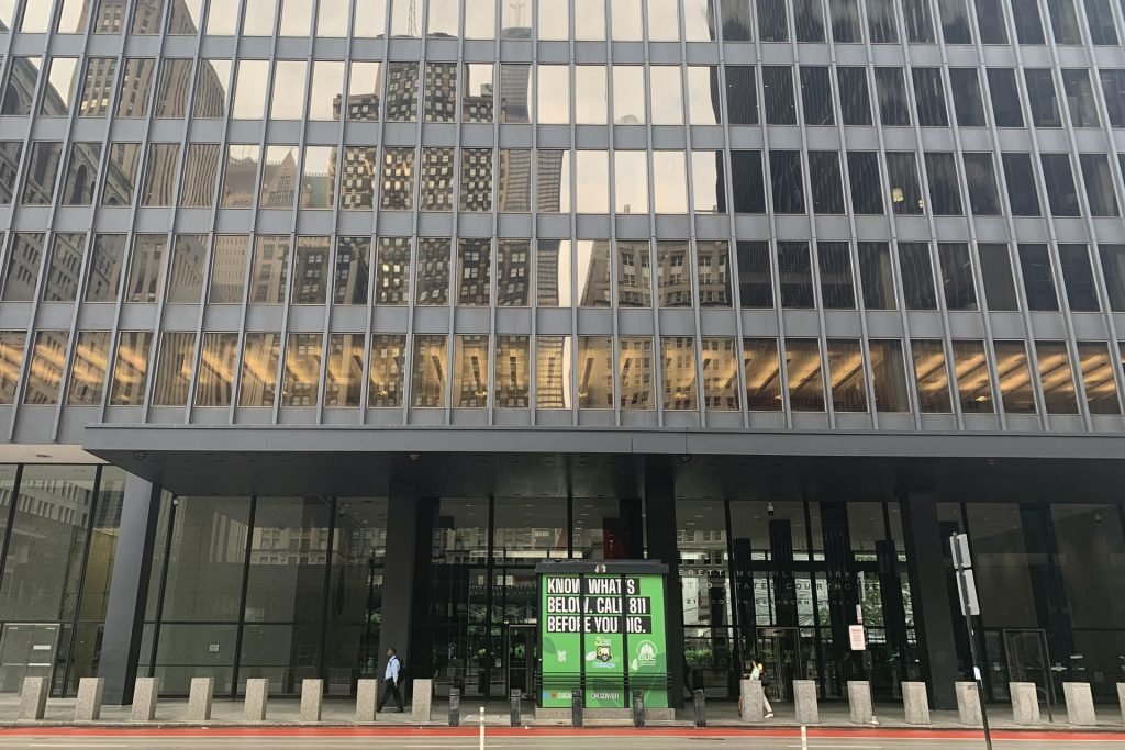 Ovidio Guzmán deja prisión en Chicago tras acuerdo de culpabilidad
