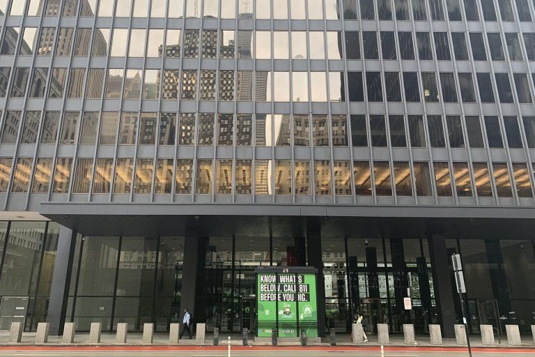 Ovidio Guzmán deja prisión en Chicago tras acuerdo de culpabilidad