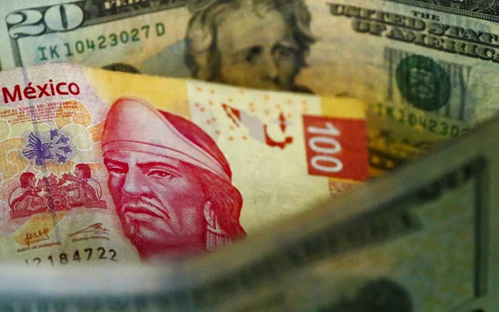 Peso mexicano retoma impulso: Cotiza a 18.68 por dólar