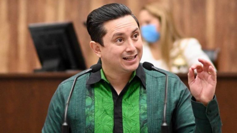 Rafael Echazarreta detenido por fraude en Mérida