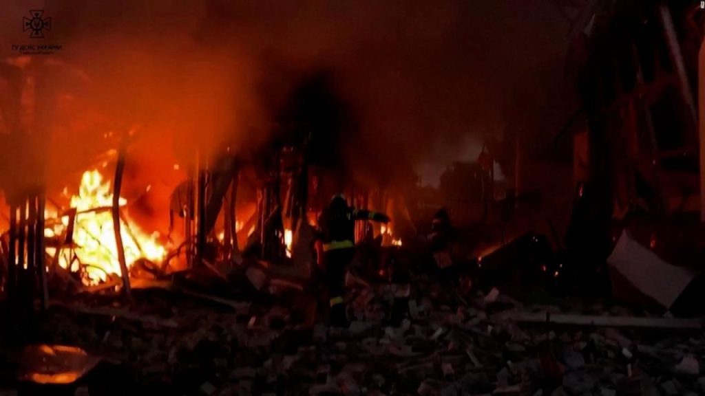 Ucrania bombardea puesto de mando ruso en Donetsk: Análisis