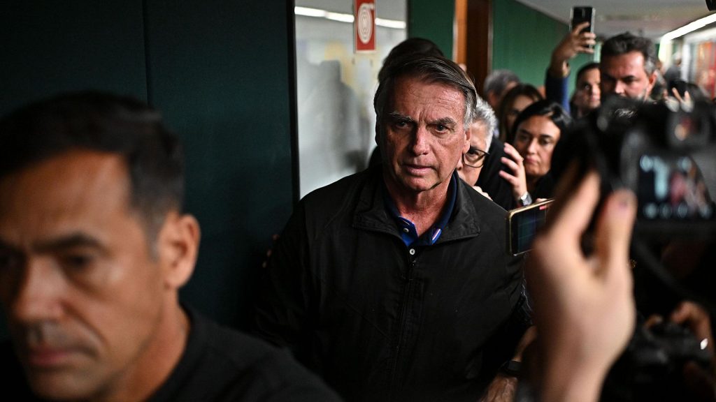 Ultimátum judicial a Jair Bolsonaro por redes sociales: ¿Prisión inmediata en Brasil?