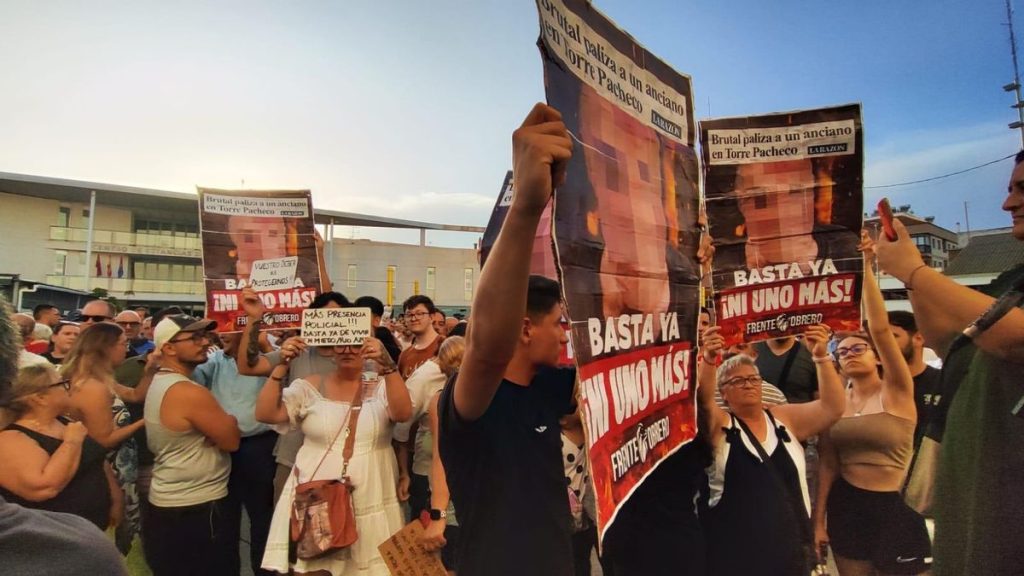 Violencia xenófoba en Murcia: Disturbios y consignas fascistas en Torre Pacheco