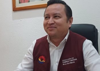 Retiran a vendedores ambulantes sin permiso en la Zona Hotelera de Cancún