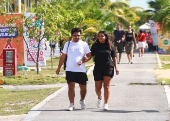 “Paseo Cancunense” fomenta la cohesión social y comunitaria