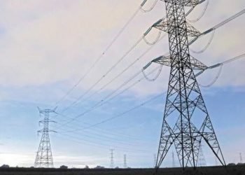 Además del sargazo ahora Cancún se suma la generación eléctrica «sucia»