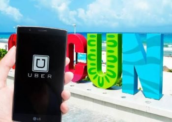 Uber ya permite agendar taxis desde el Aeropuerto de Cancún en alianza con Flex Eco Taxi
