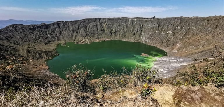 Autoridades intensifican vigilancia del volcán Chichonal por incremento en actividad sísmica