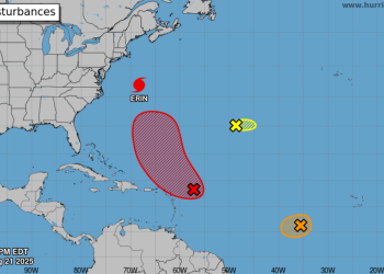 TEMPORADA DE HURACANES: Aumenta NHC vigilancia de sistemas con posible ingreso en el Caribe