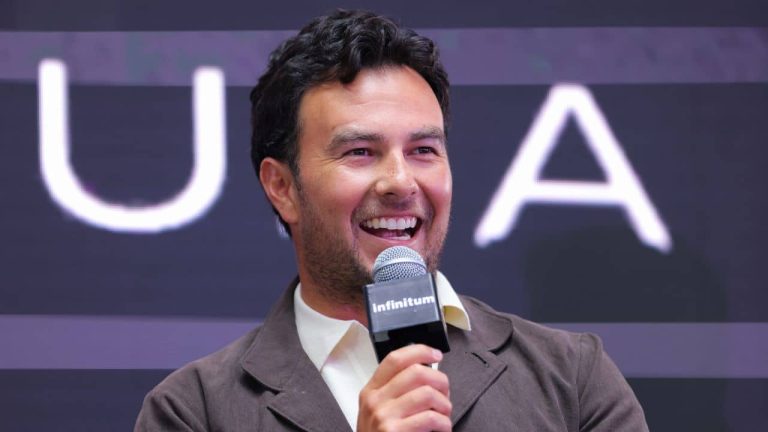 Checo Pérez revela el profundo impacto emocional de su regreso a la fórmula 1