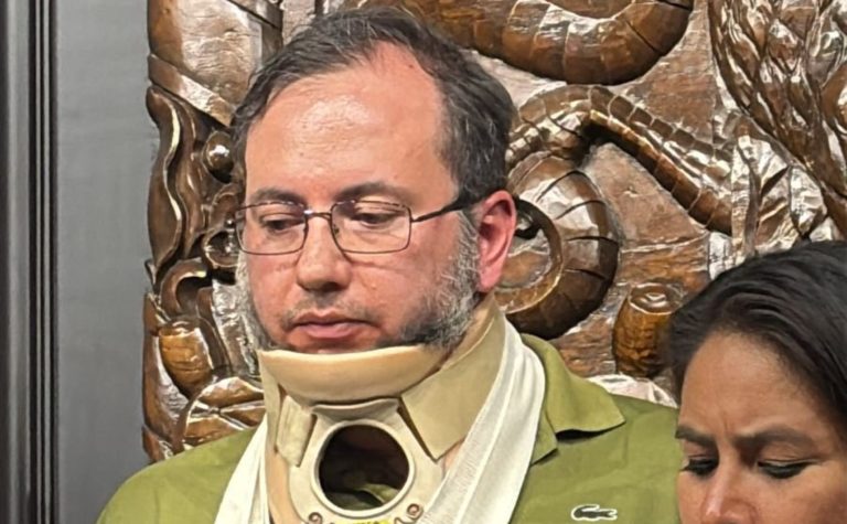 Dudas médicas sobre las lesiones de colaborador de Noroña en el Senado