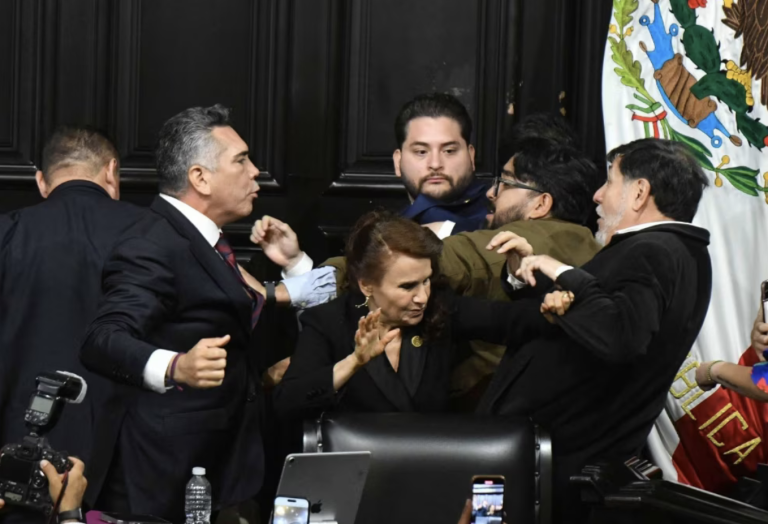 El choque en el senado: Un análisis del altercado entre “Alito” Moreno y Noroña