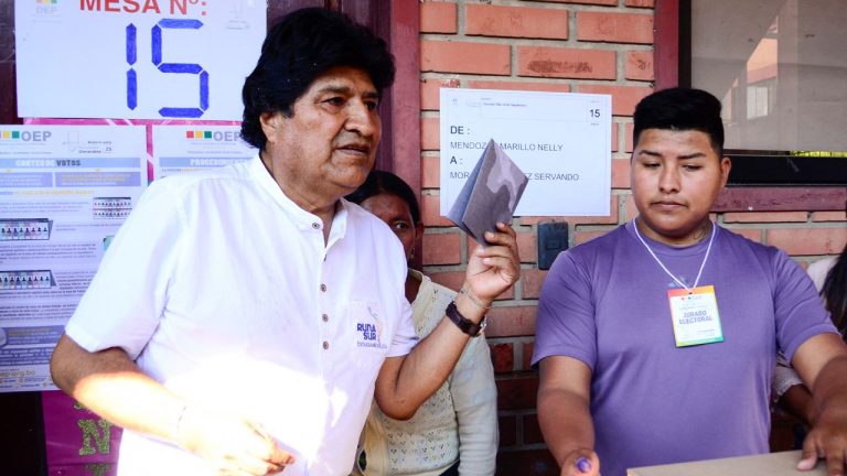 Evo morales llama al voto nulo: ¿Elecciones bolivianas 2025, amañadas o legítimas?