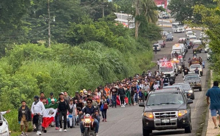 Éxodo migrante desde Chiapas: La persistencia del sueño mexicano