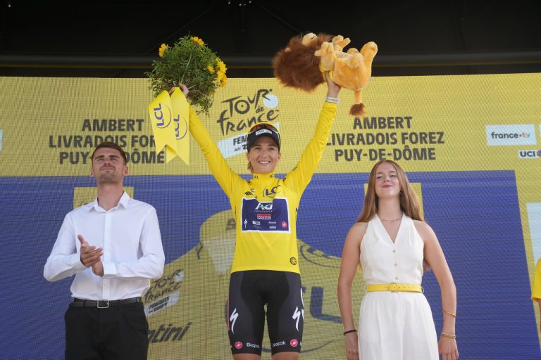 Ferrand-Prévot domina etapa 8 del Tour de Francia Femenil y viste el maillot amarillo