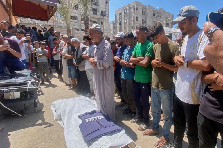 Gaza: Hospital Nasser, el devastador colapso del sistema sanitario bajo asedio