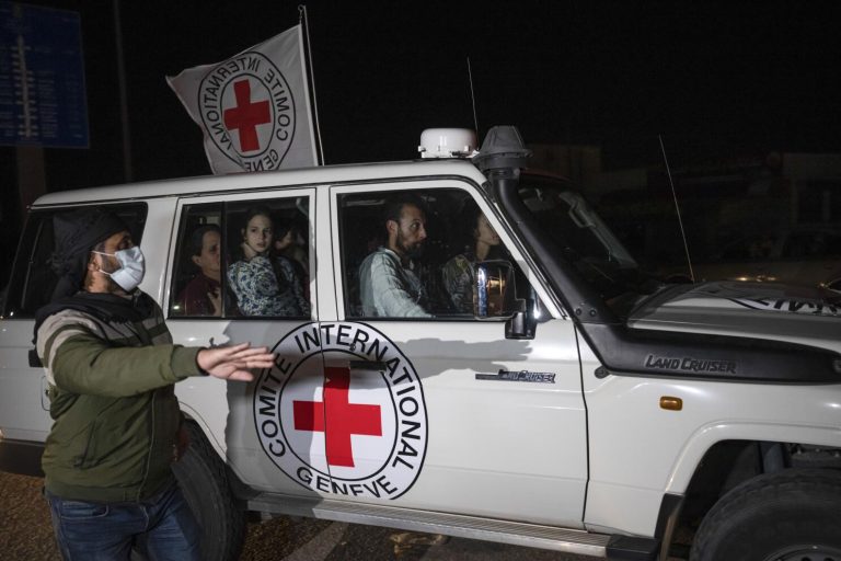 La Cruz Roja Internacional demanda acceso urgente a rehenes israelíes en Gaza
