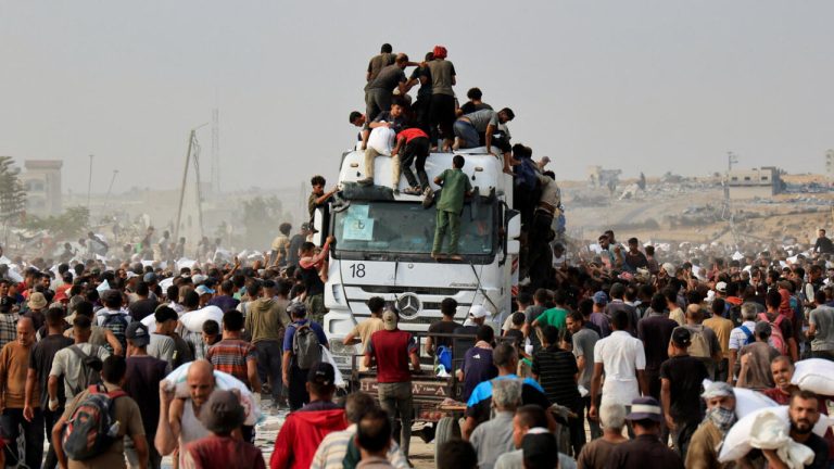 La crisis en Gaza se agrava: Cientos de muertes y el debate sobre el desplazamiento palestino