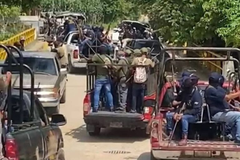 La escalada del conflicto en Guerrero: Comunitarios armados desafían a Los Ardillos