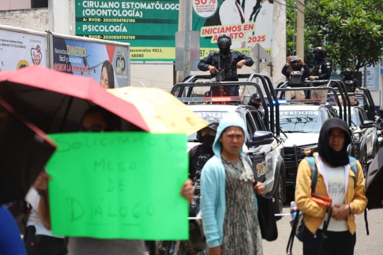 Oaxaca: Invasión armada y retención de personas enciende alerta en la mixteca