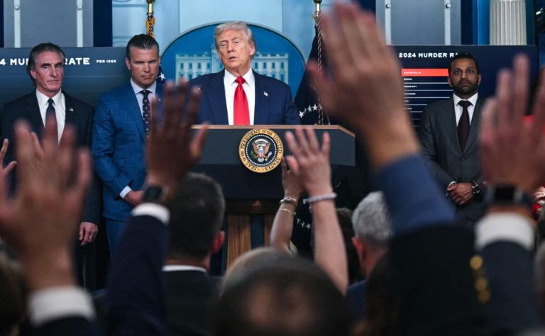 Trump ordena control federal en Washington D.C. y despliegue militar sin precedentes