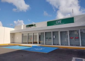 APAGONES EN CANCÚN: Regidor Jesús Pool exige compensación a la CFE