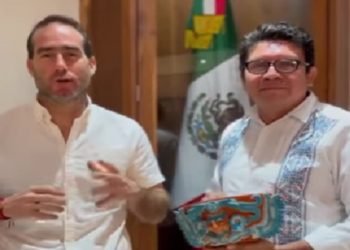 AZUL MAYA: Castañón se toma la foto con Luis May y zanja polémica (VIDEO)