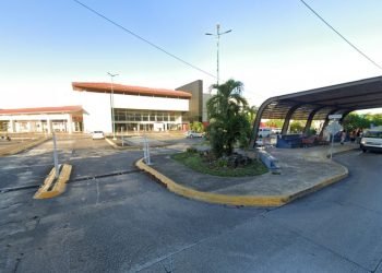 Descartan riesgo en Plaza Las Américas pese a colapso parcial de techo en PDC