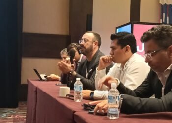 CÁNCER DE PULMÓN: Presentan en México terapia innovadora con fármacos combinados