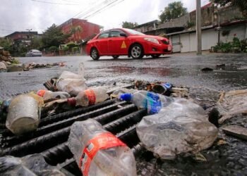 Basura bloquea pozos de absorción y agrava encharcamientos en Cancún
