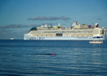 Arriba a Cozumel el crucero más grande del mundo