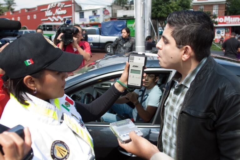 Impacto del alcoholímetro en fiestas patrias: Balance crítico de la seguridad vial en CDMX