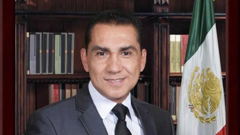 José Luis Abarca recurre fallo judicial por atención médica especializada