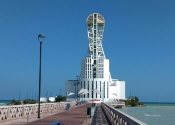 “ELEFANTE BLANCO”: Sigue abandonada y sin operar la megaescultura tras 22 años