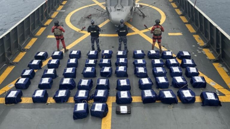 Semar decomisa 1.6 toneladas de cocaína en Guerrero: Impacto millonario