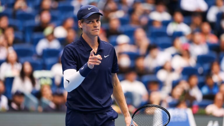 Sinner y Gauff dominan el torneo de Pekín 2025: Un análisis en profundidad