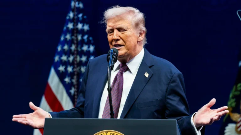 Trump redobla presión sobre Venezuela: Acusa envío de pandilleros y tensa el Caribe