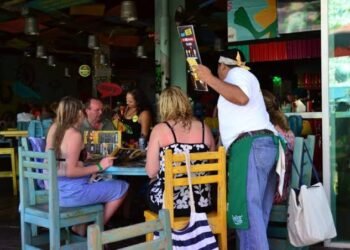 RESPIRO GASTRONÓMICO: Fiestas Patrias y pelea del “Canelo” elevan ventas en Cancún