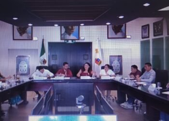 EVASIONES Y PROMESAS: Rébora elude basureros y concesiones, presume sargazo y bienestar animal