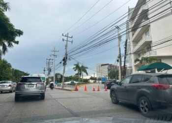 FIESTAS PATRIAS: Cierres viales desquician el centro de Cancún