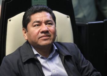 | SARGAZO POLÍTICO | Filiberto Martínez entre la desmemoria y el oportunismo