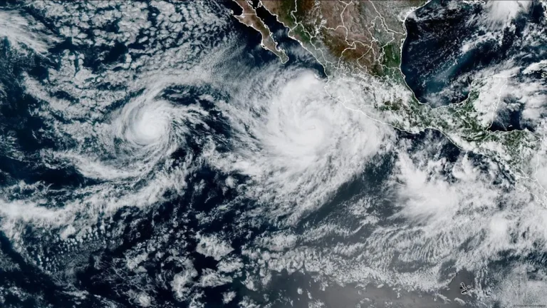 Despliegue federal en Baja California Sur: México refuerza prevención ante el huracán Priscilla