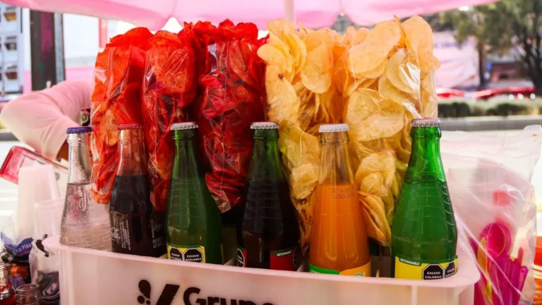 IEPS a refrescos: la lucha del PAN para etiquetar los miles de millones a salud