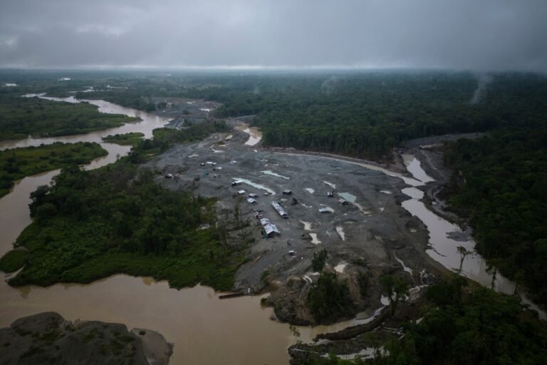 La ONU advierte a Colombia: Crisis de derechos humanos por mercurio en el río Atrato