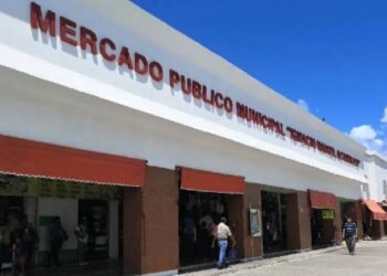 CIERRAN LOCALES: Severa crisis en mercado municipal de Chetumal