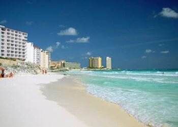 RECLASIFICACIÓN COSTERA: Advierten riesgo de privatización de playas públicas en Cancún