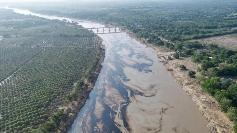 Pemex concluye reparación de ducto en Álamo, Veracruz, tras lluvias
