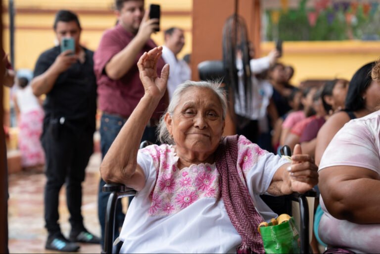 Pensión Adultos Mayores: Pago de noviembre 2025 y el calendario