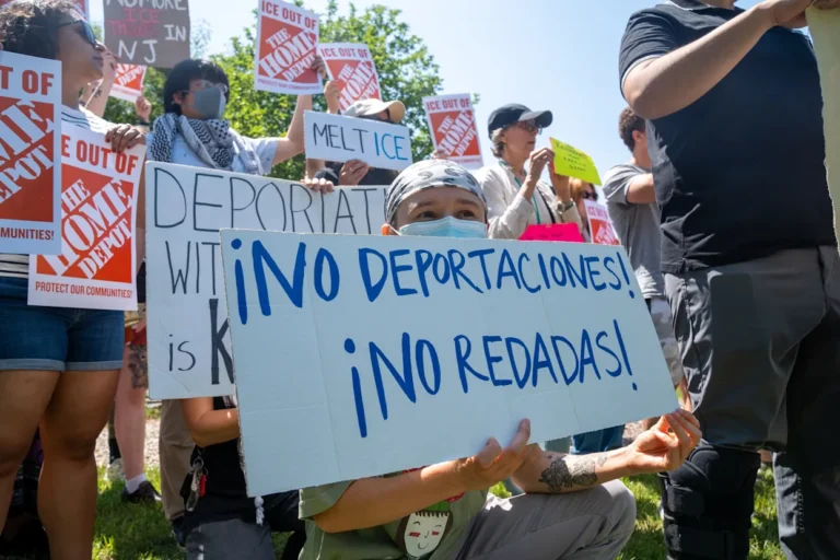 Redadas migratorias en el Superbowl: La Casa Blanca descarta operativo por ahora